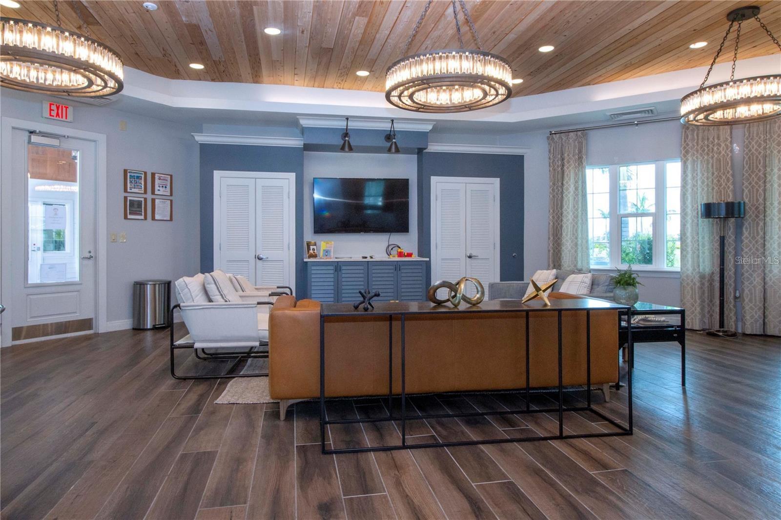 TRIPLE CRK VILLAGE N & P - Residential