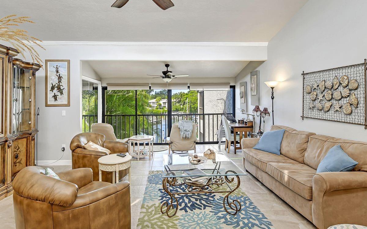 PELICAN COVE XII - Residential Lease