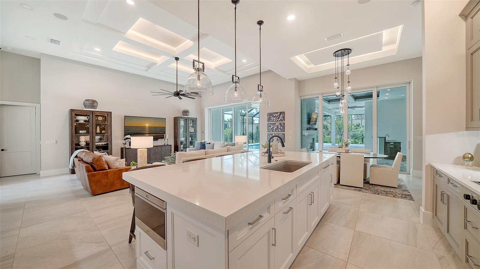 LAKE CLUB PH I - Residential