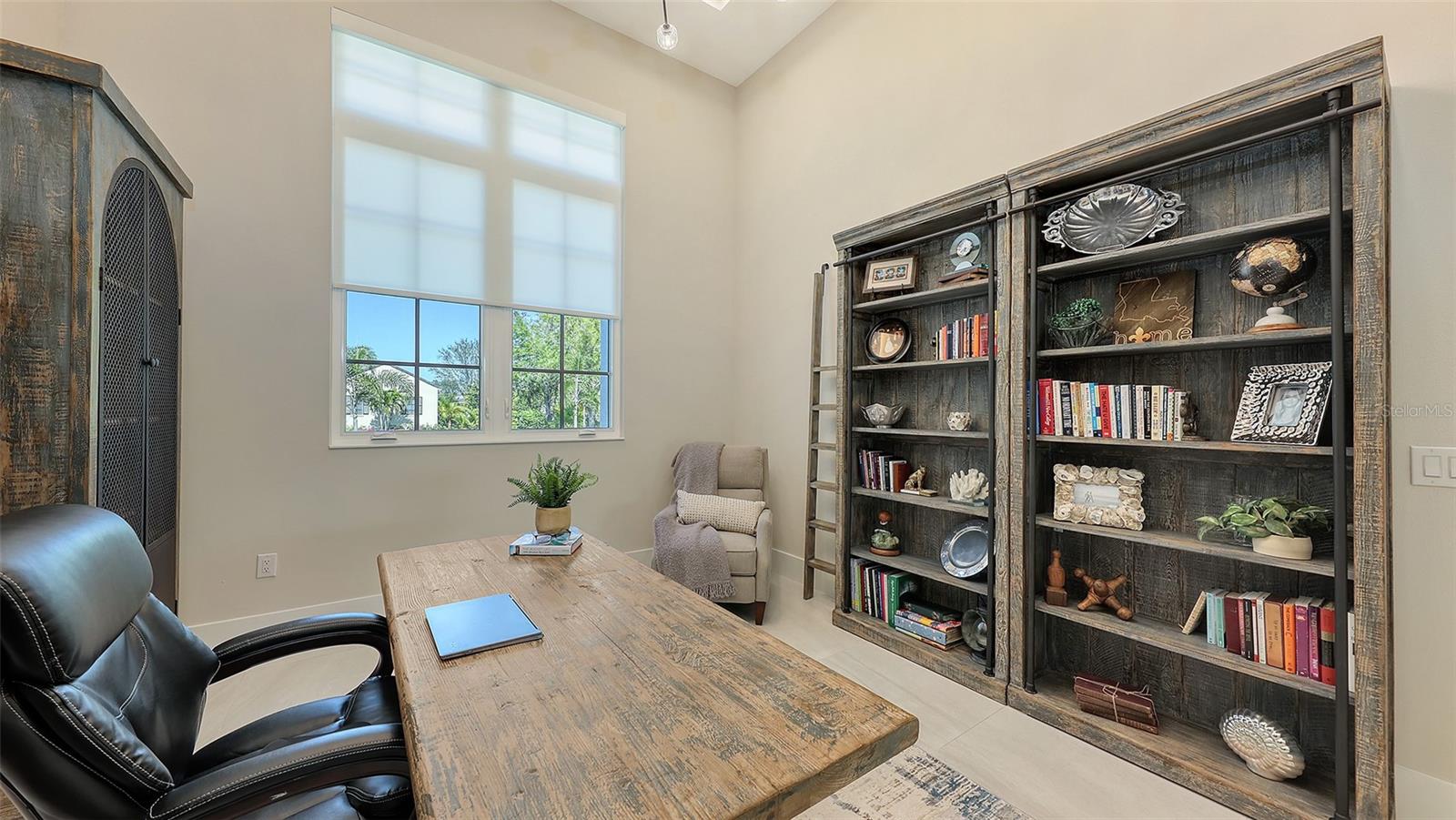 LAKE CLUB PH I - Residential