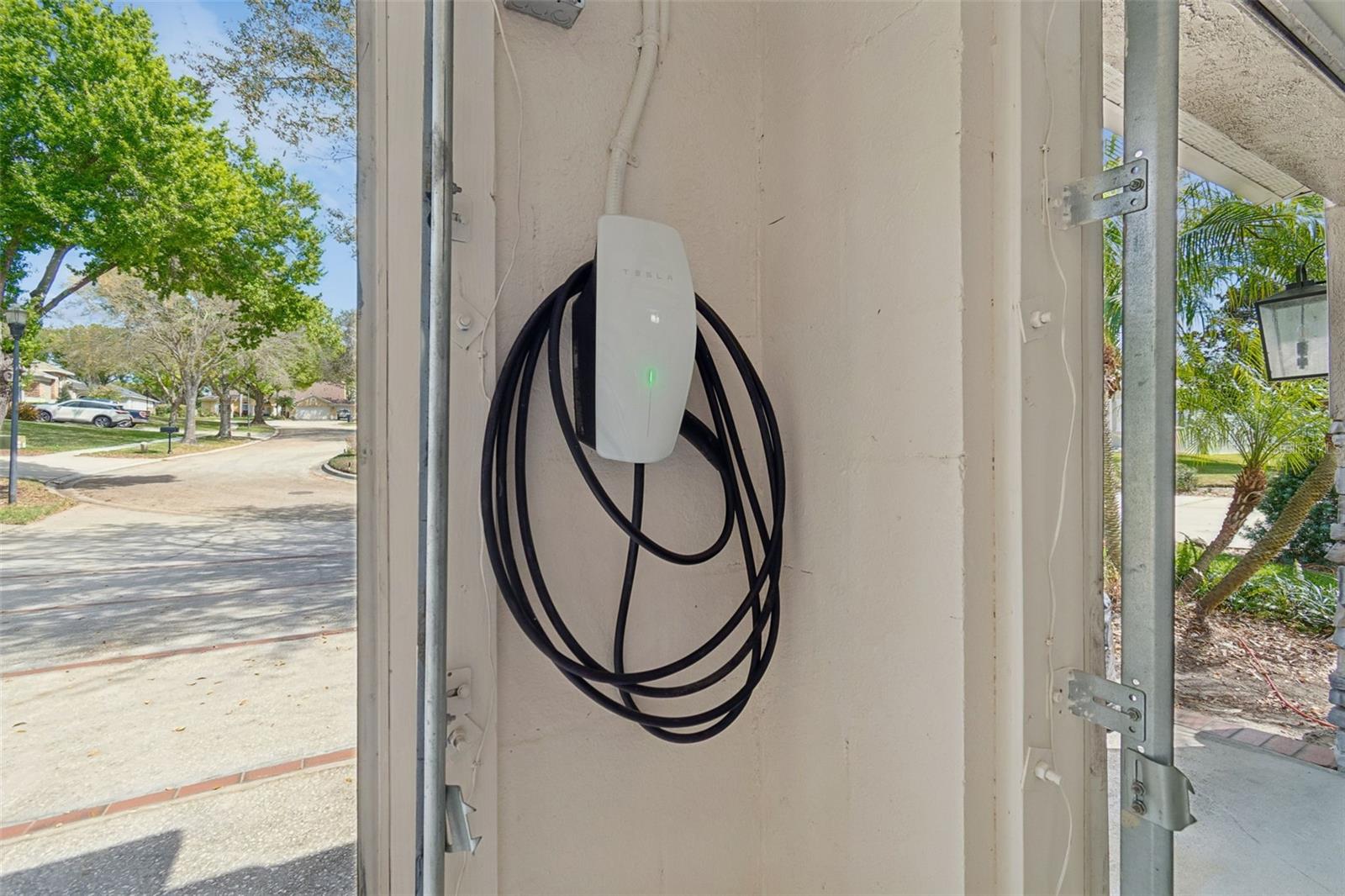 HILLSIDE - Residential