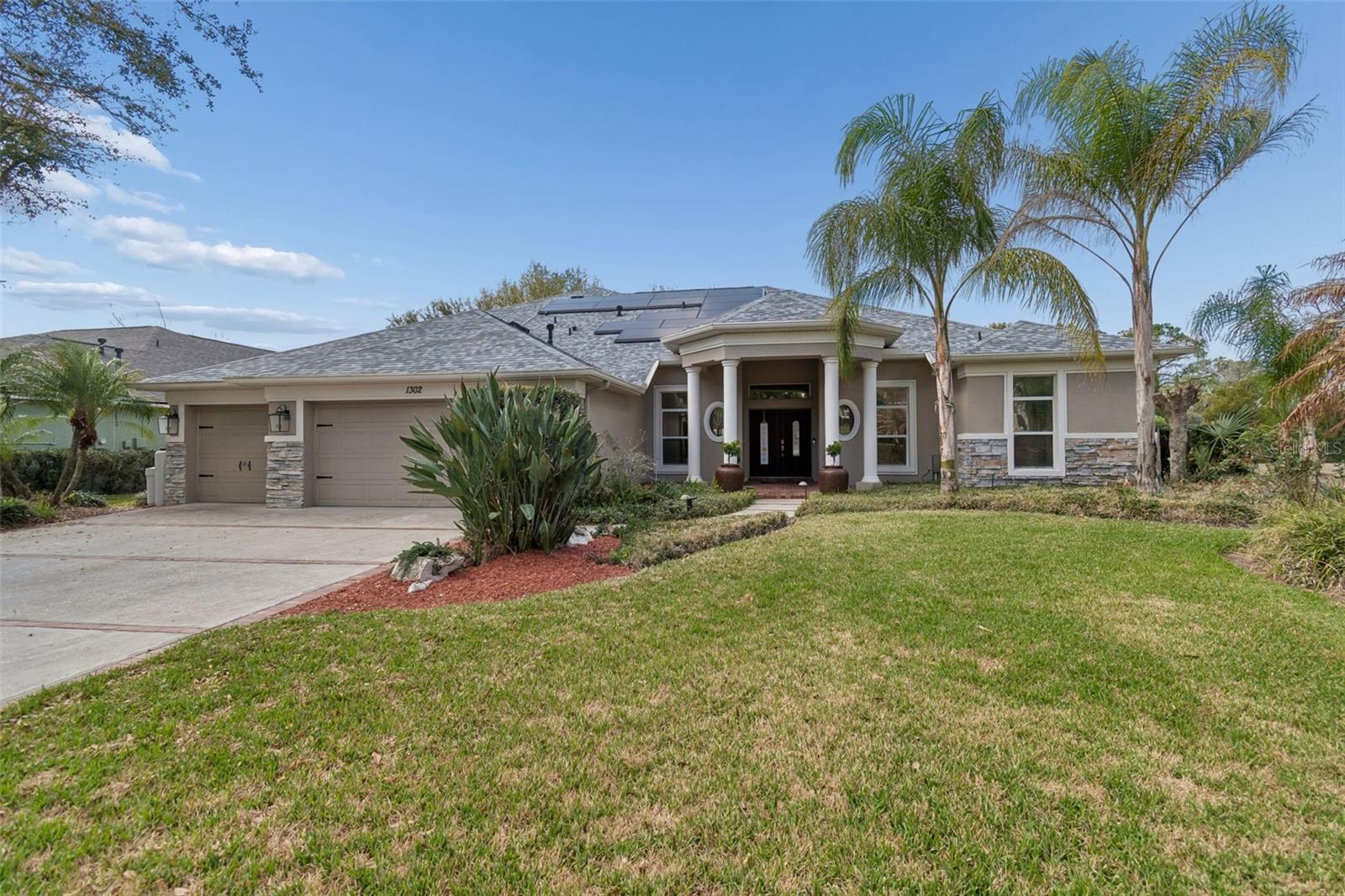 HILLSIDE - Residential