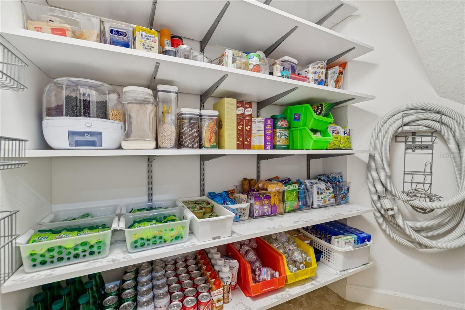 HILLSIDE - Residential