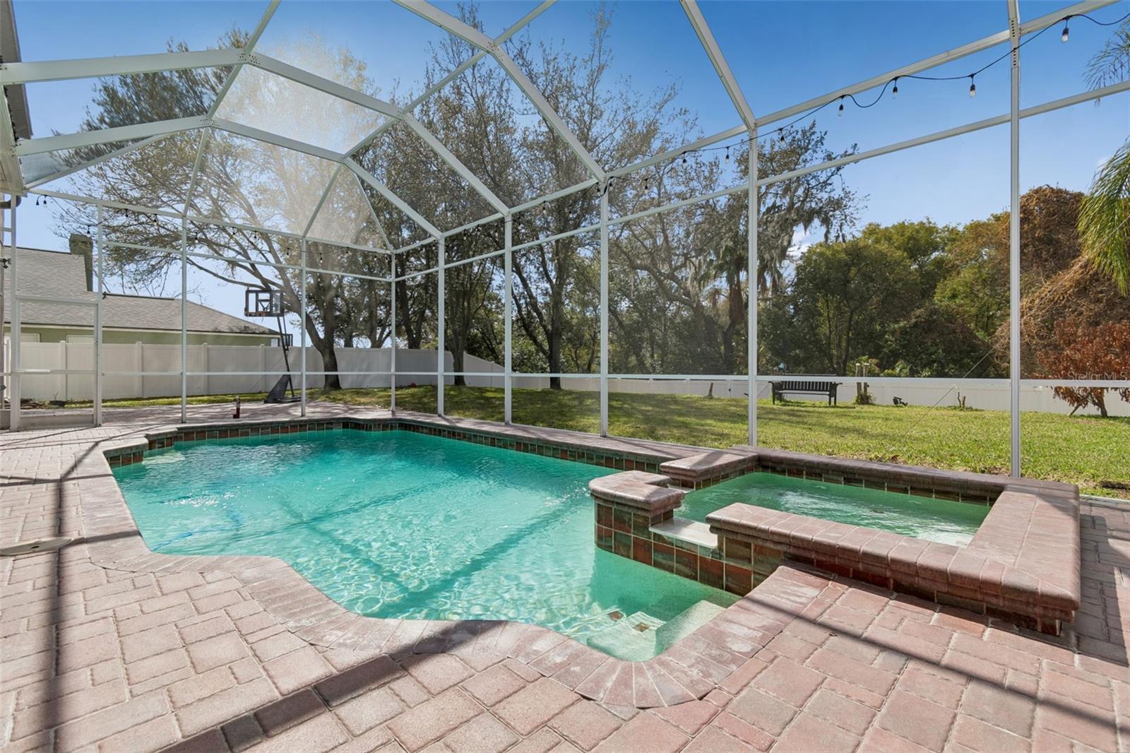 HILLSIDE - Residential