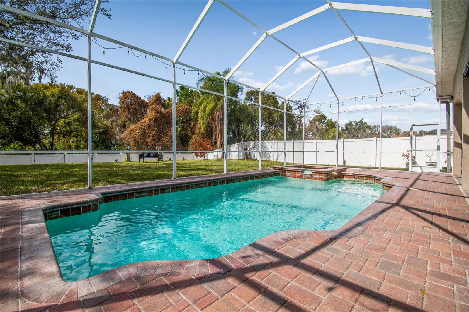 HILLSIDE - Residential