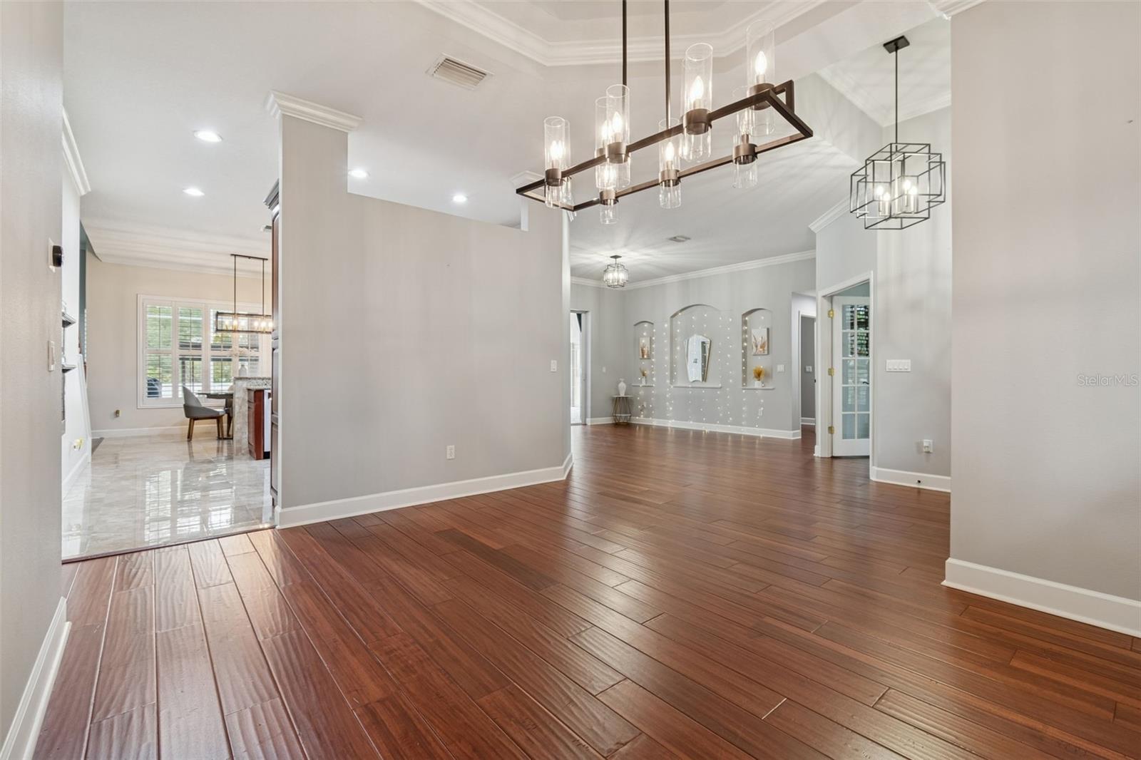 HILLSIDE - Residential