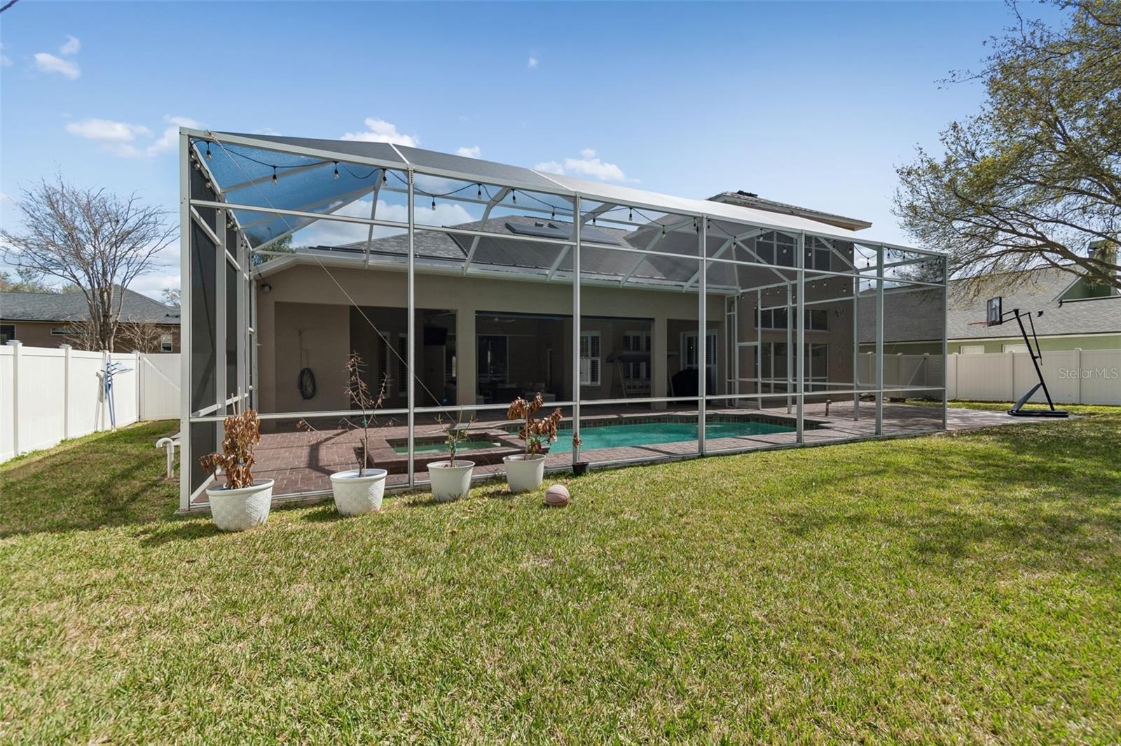 HILLSIDE - Residential