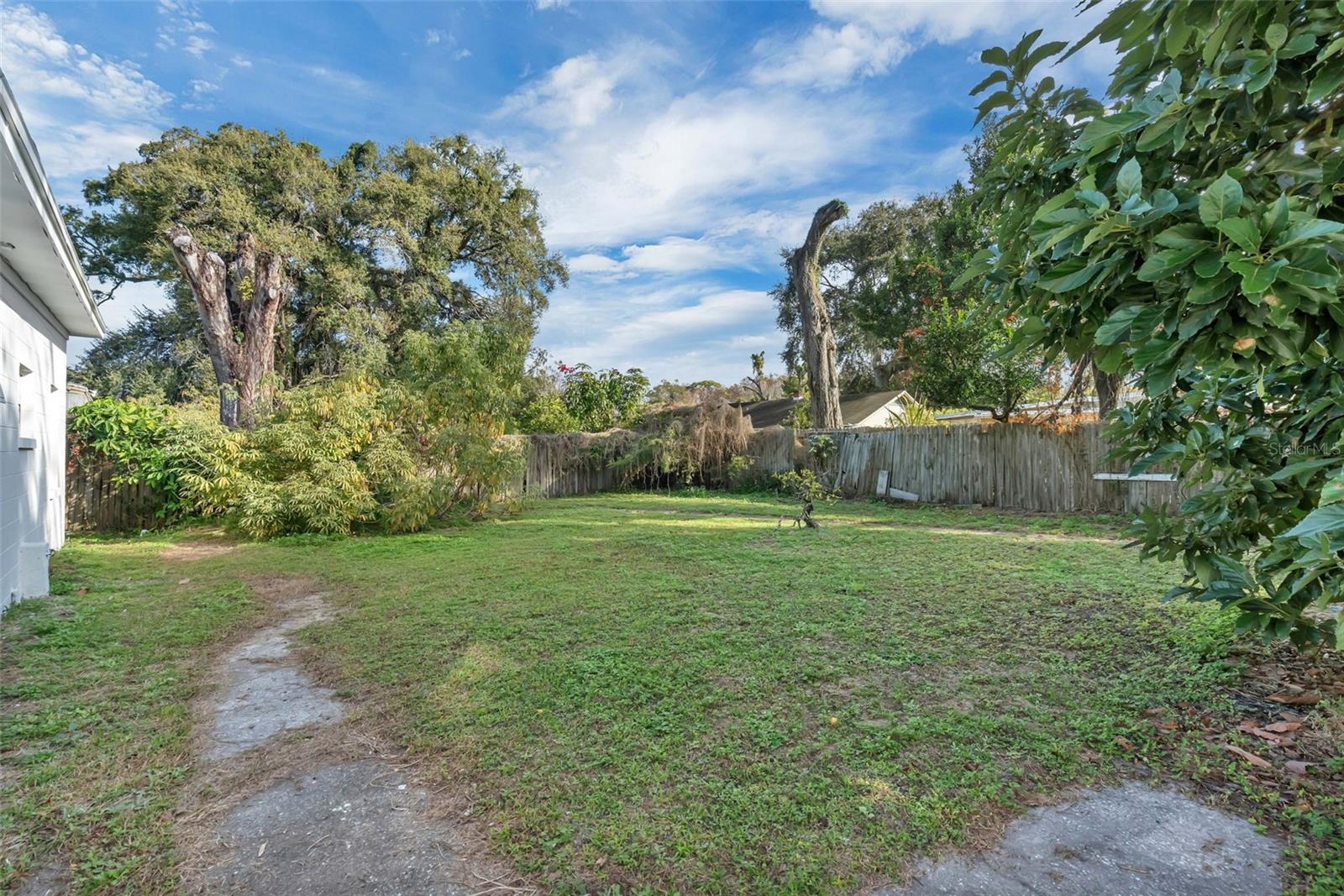 WEST COLONIAL HEIGHTS - Residential Lease