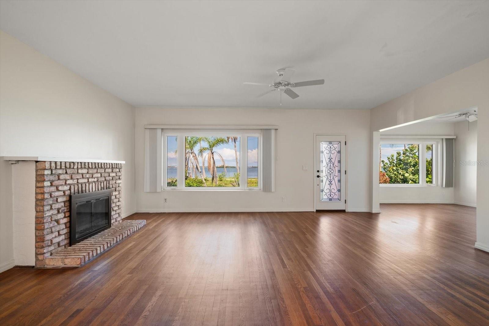 SUNSET BEAUTIFUL - Residential