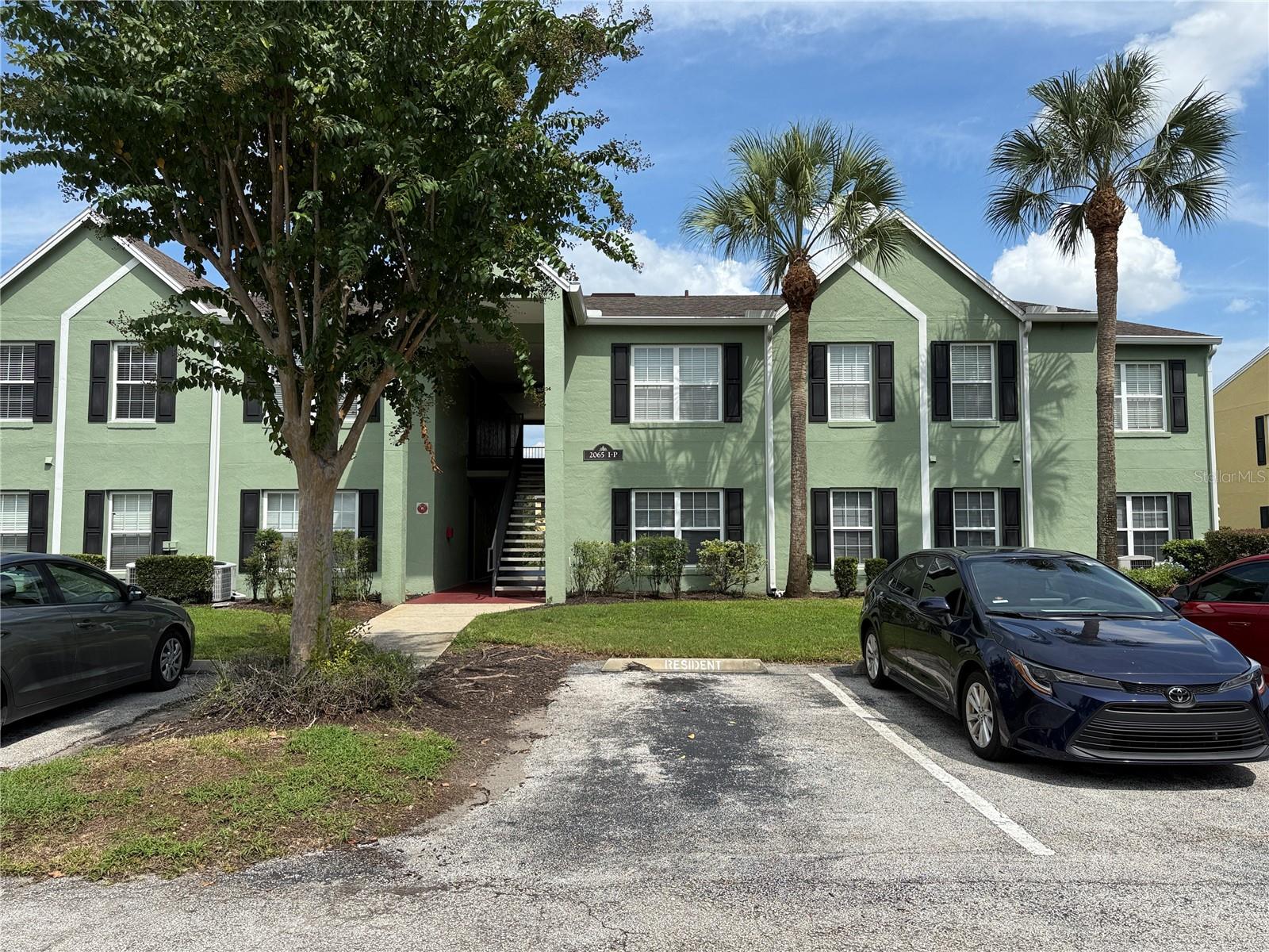 Centrally located in gated community – Miriada Condos. Great 3 Bedroom 2 Bathroom (county records show 2 bedrooms) Condo of 993 sq.ft., located minutes from Orlando International Airport, close to Downtown, Major Highways, shopping and parks. Granite counter tops, Refrigerator, Gas Stove, Microwave, Dishwasher, ceiling fans in every room, blinds and more. Ready to move-in, make offers. Seller offering $3000 towards buyer's closing cost.