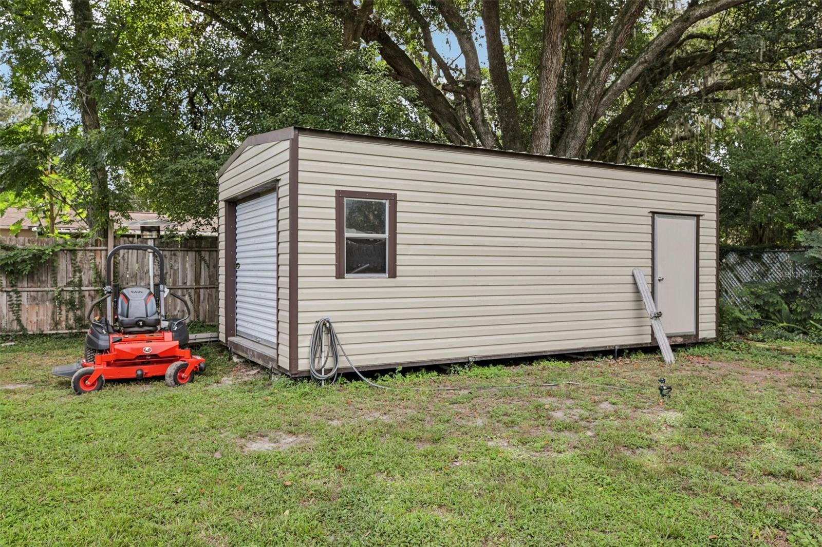 FRUITLAND PARK PARK ACRES UNIT 02 - Residential
