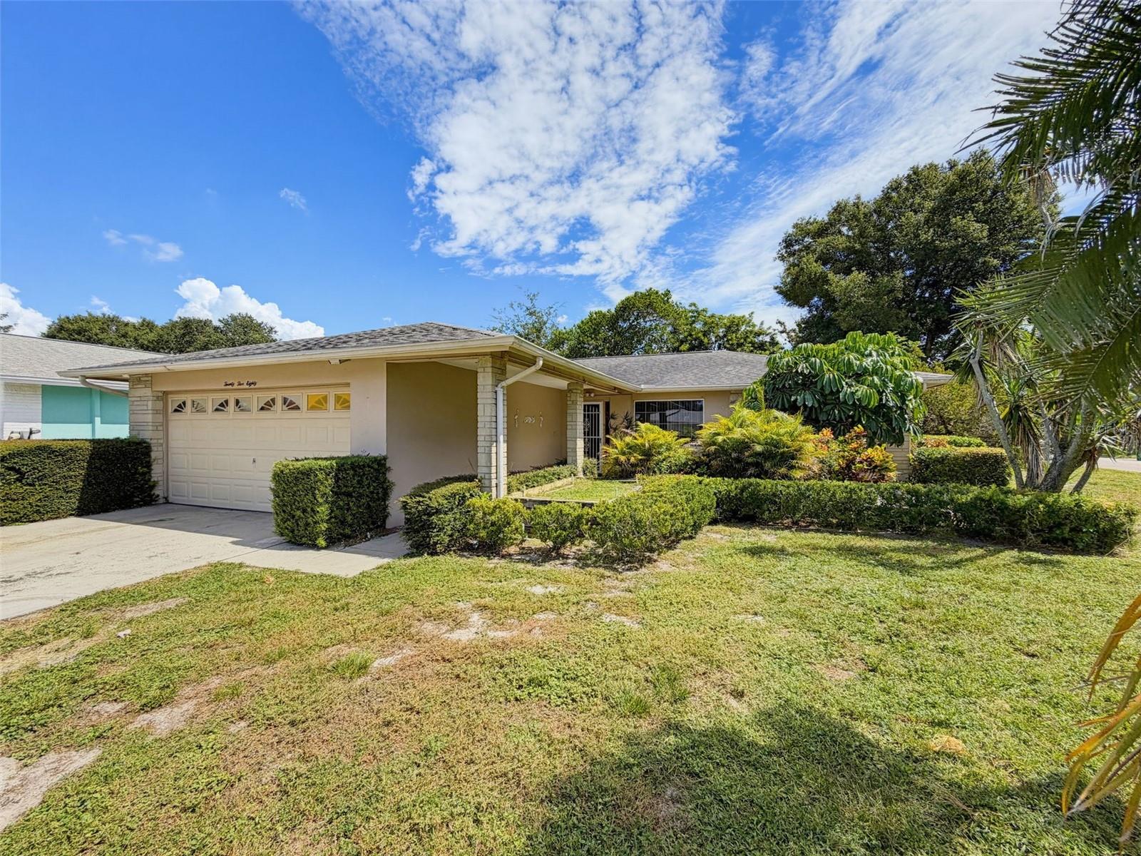 2580 WINDWOOD DRIVE
