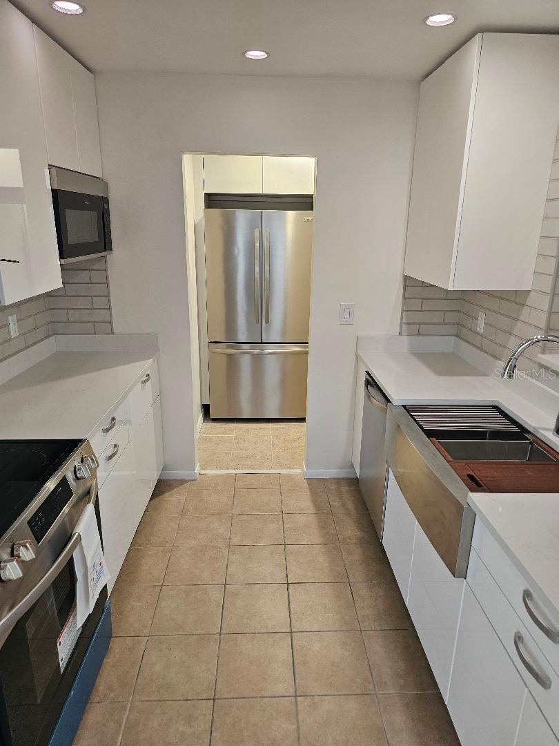 2704 12TH STREET W