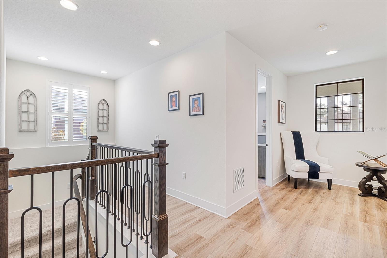 NINE EAGLES UNIT ONE SEC I - Residential