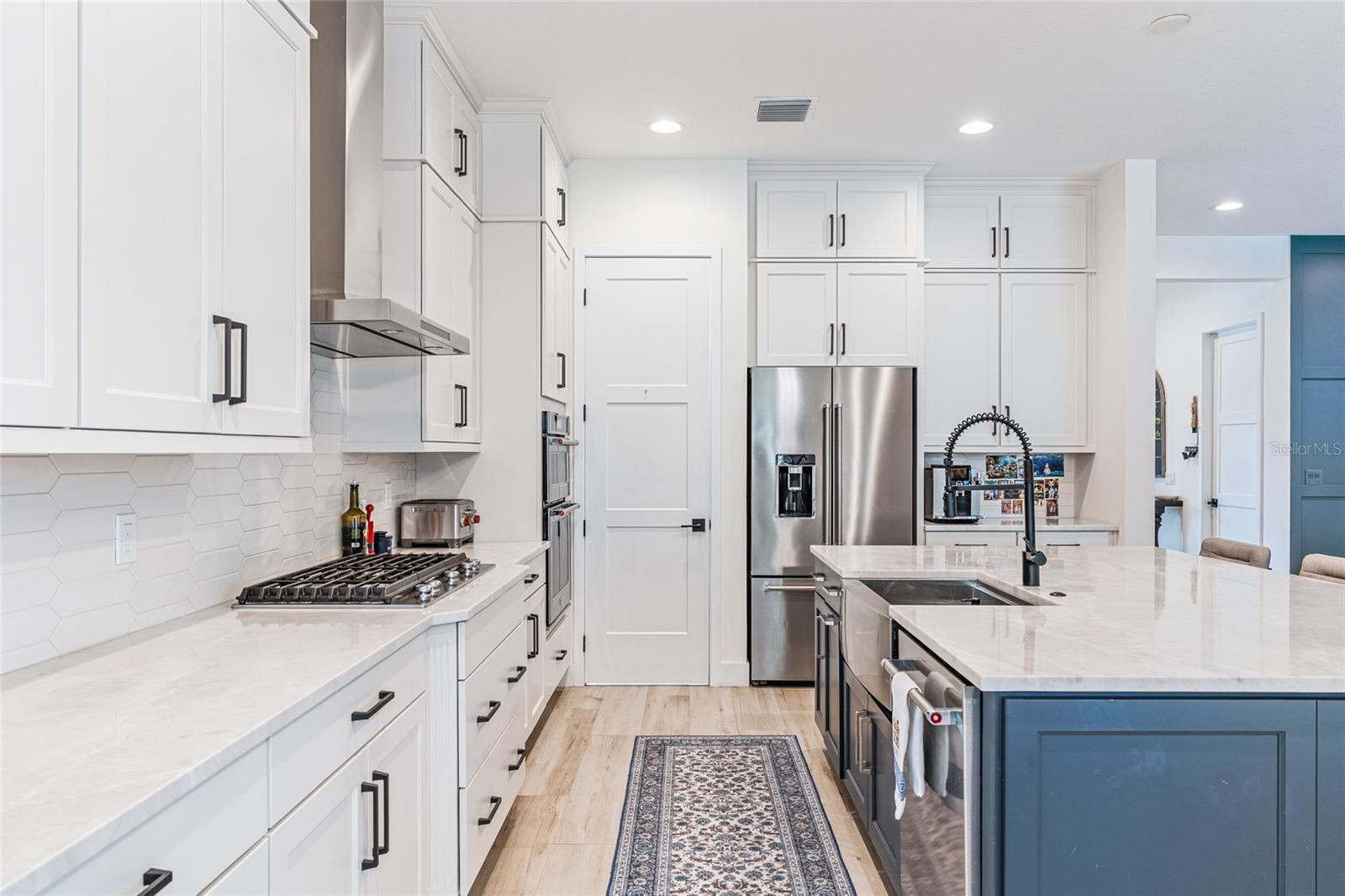 NINE EAGLES UNIT ONE SEC I - Residential