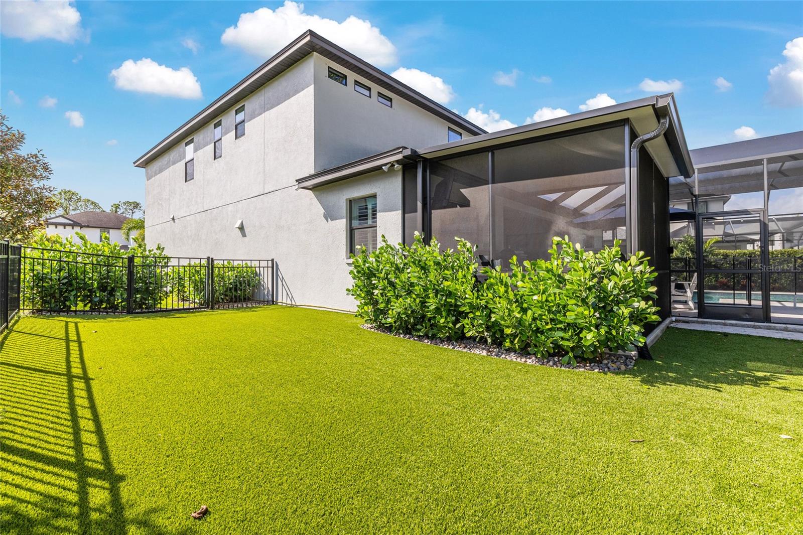 NINE EAGLES UNIT ONE SEC I - Residential