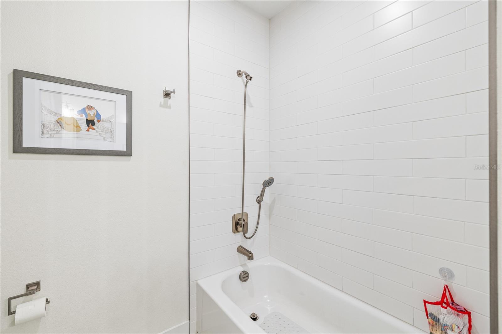 NINE EAGLES UNIT ONE SEC I - Residential