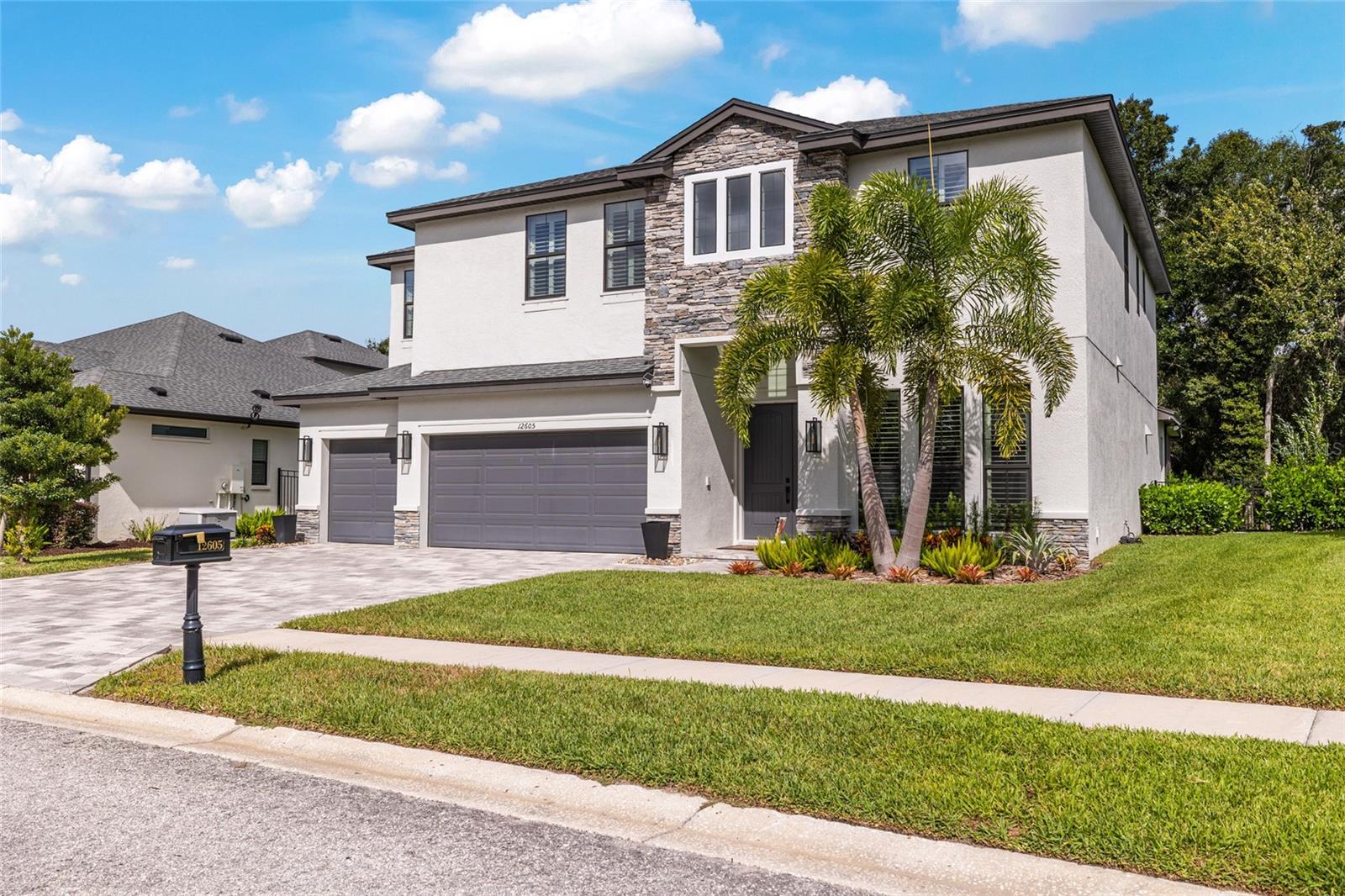 NINE EAGLES UNIT ONE SEC I - Residential