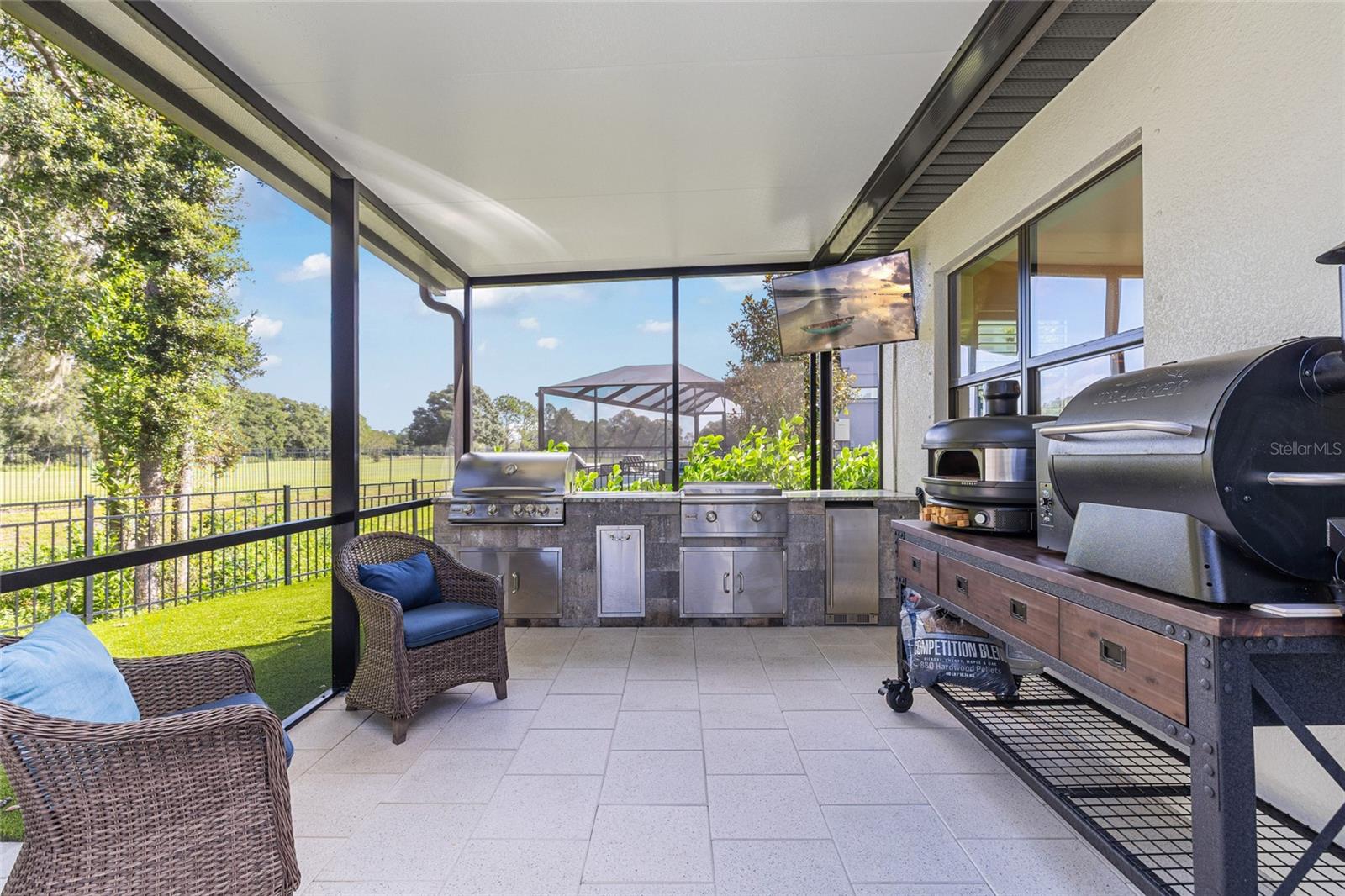 NINE EAGLES UNIT ONE SEC I - Residential