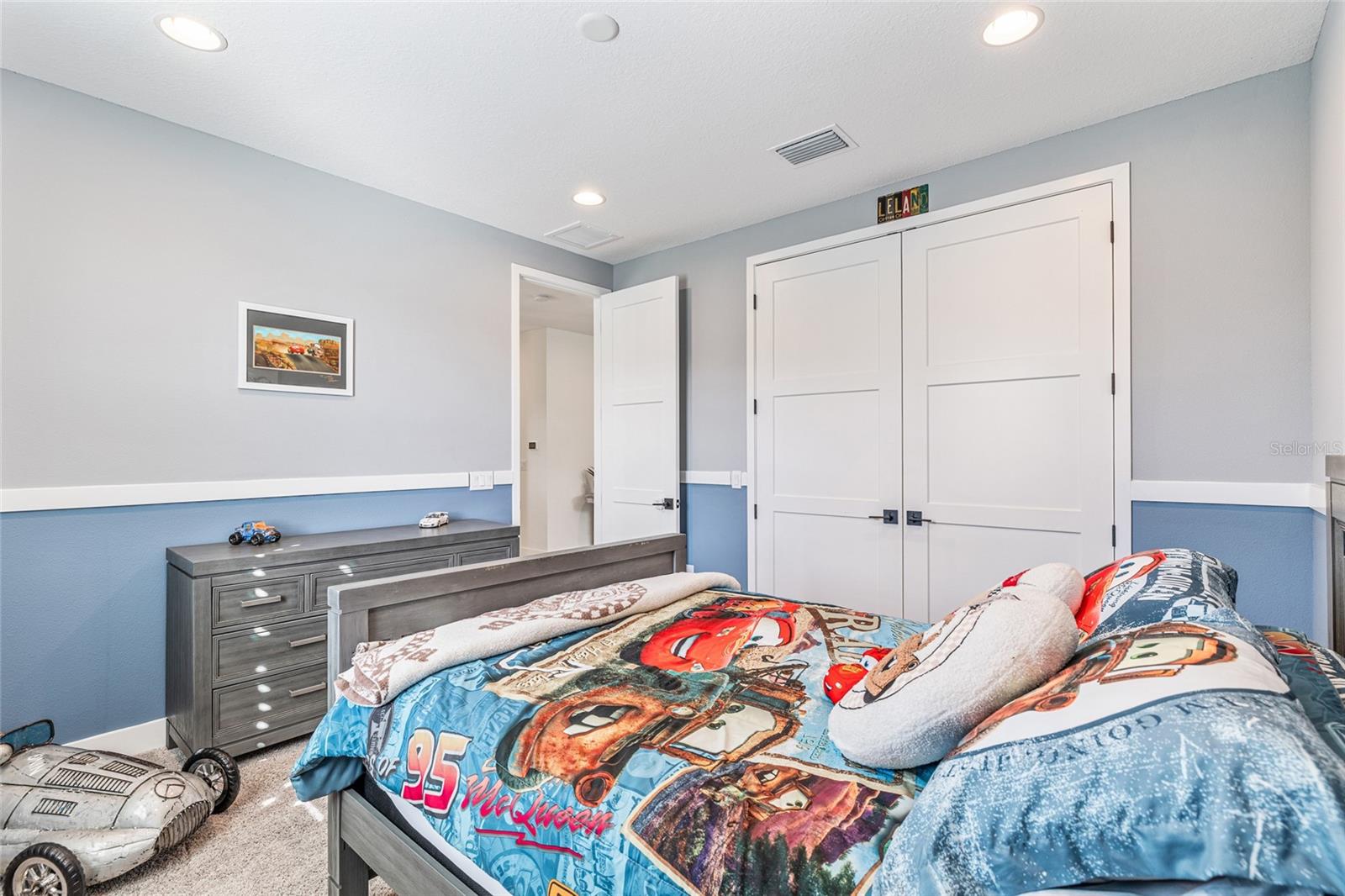 NINE EAGLES UNIT ONE SEC I - Residential