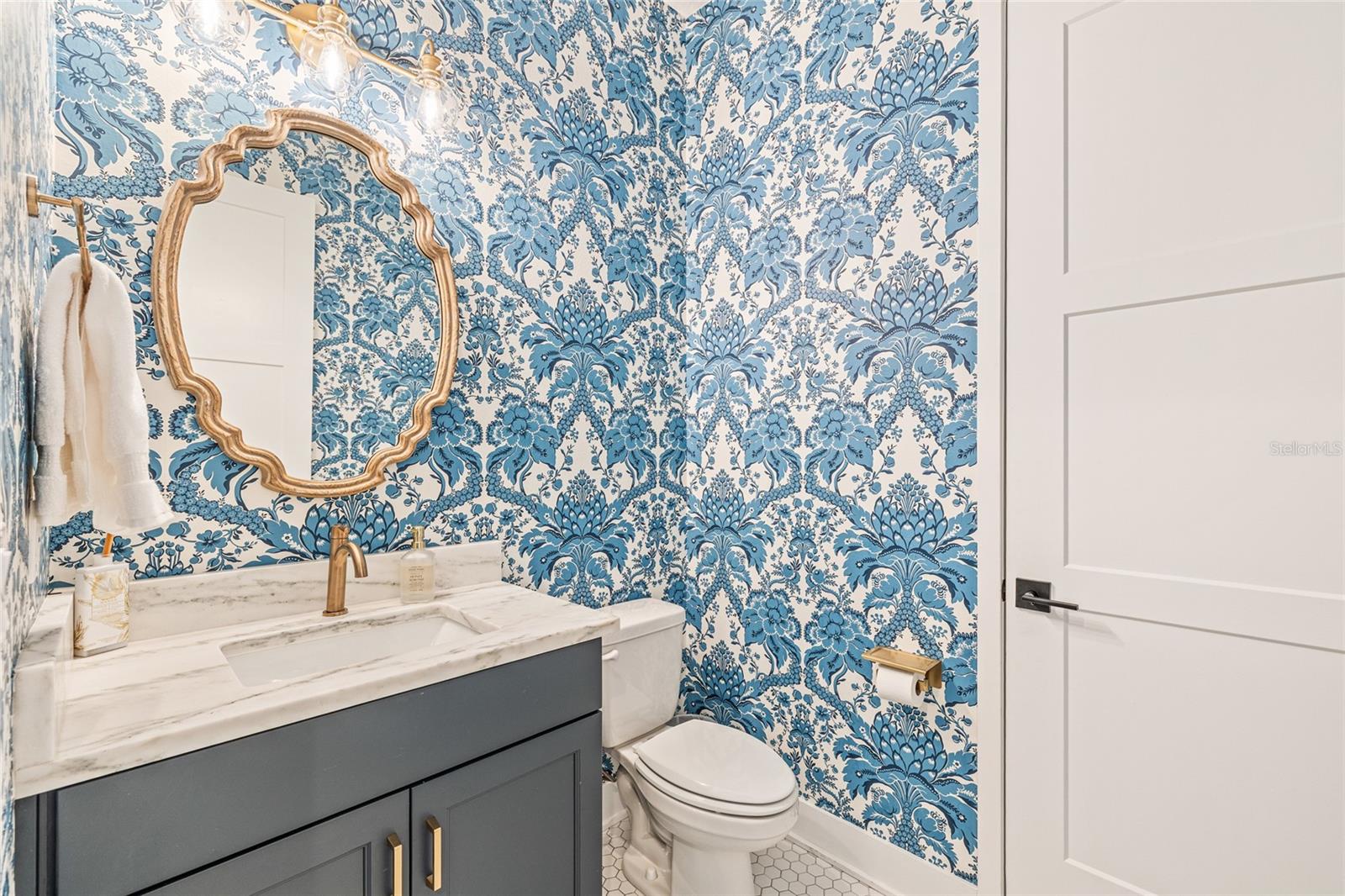 NINE EAGLES UNIT ONE SEC I - Residential