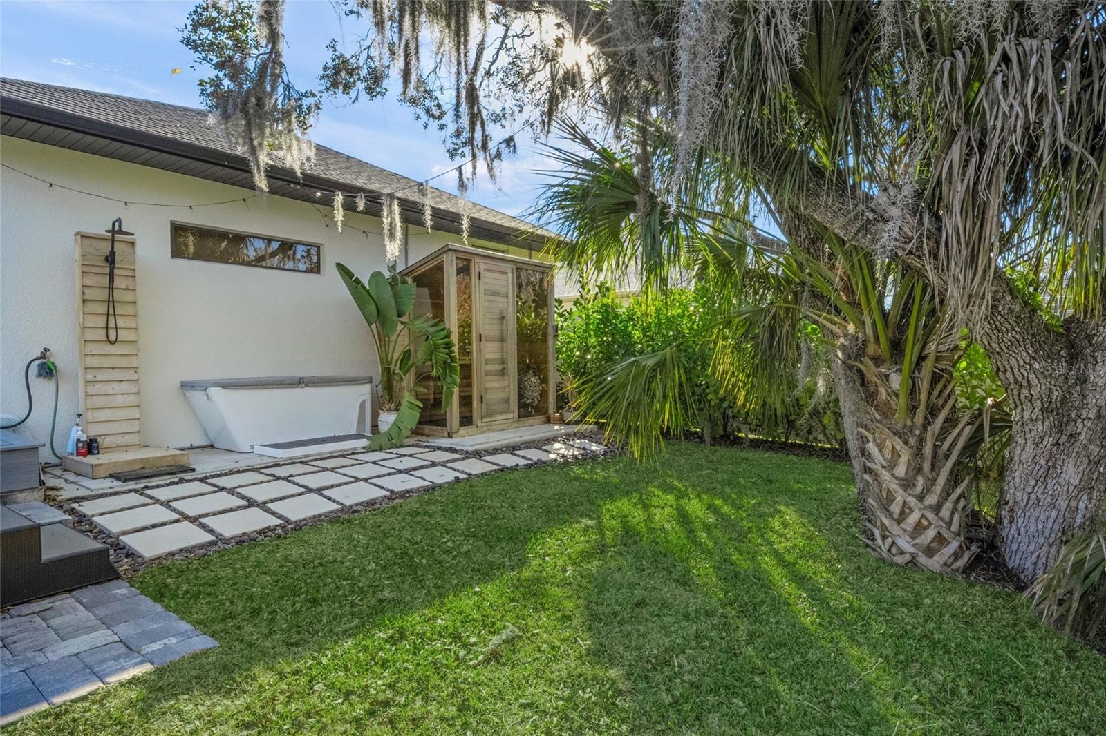 GREYMOSS ESTATES - Residential