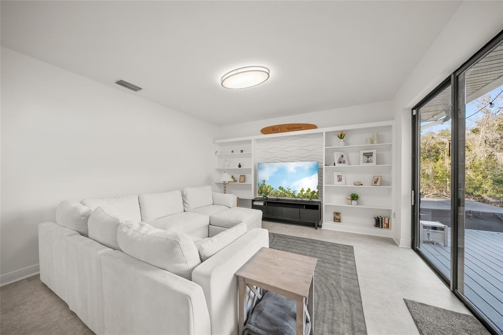 GREYMOSS ESTATES - Residential