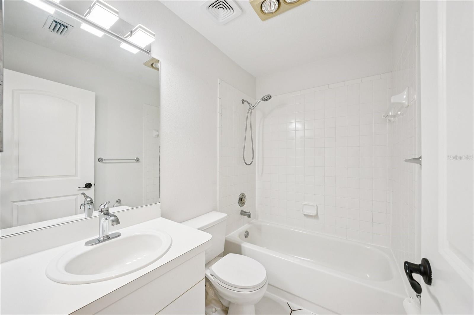 COVENTRY VILLAGE PH 1 - Residential