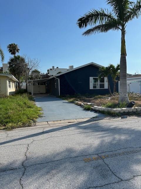 LONE PALM BEACH 4TH ADD - Residential