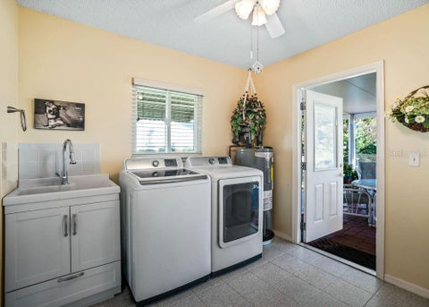 Tiny photo for 17909 SE 99th Avenue, Summerfield, FL 34491 (MLS # G5119377)