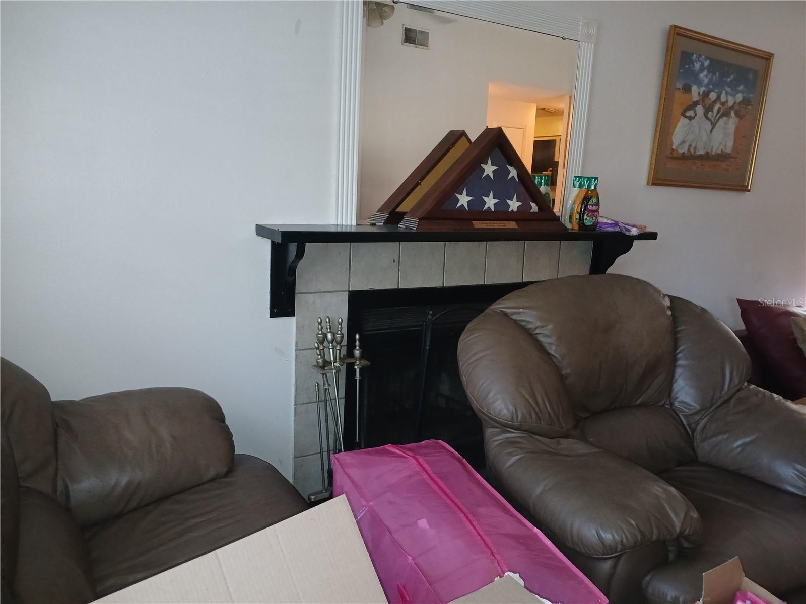 NORTH OAKS CONDO II - Residential