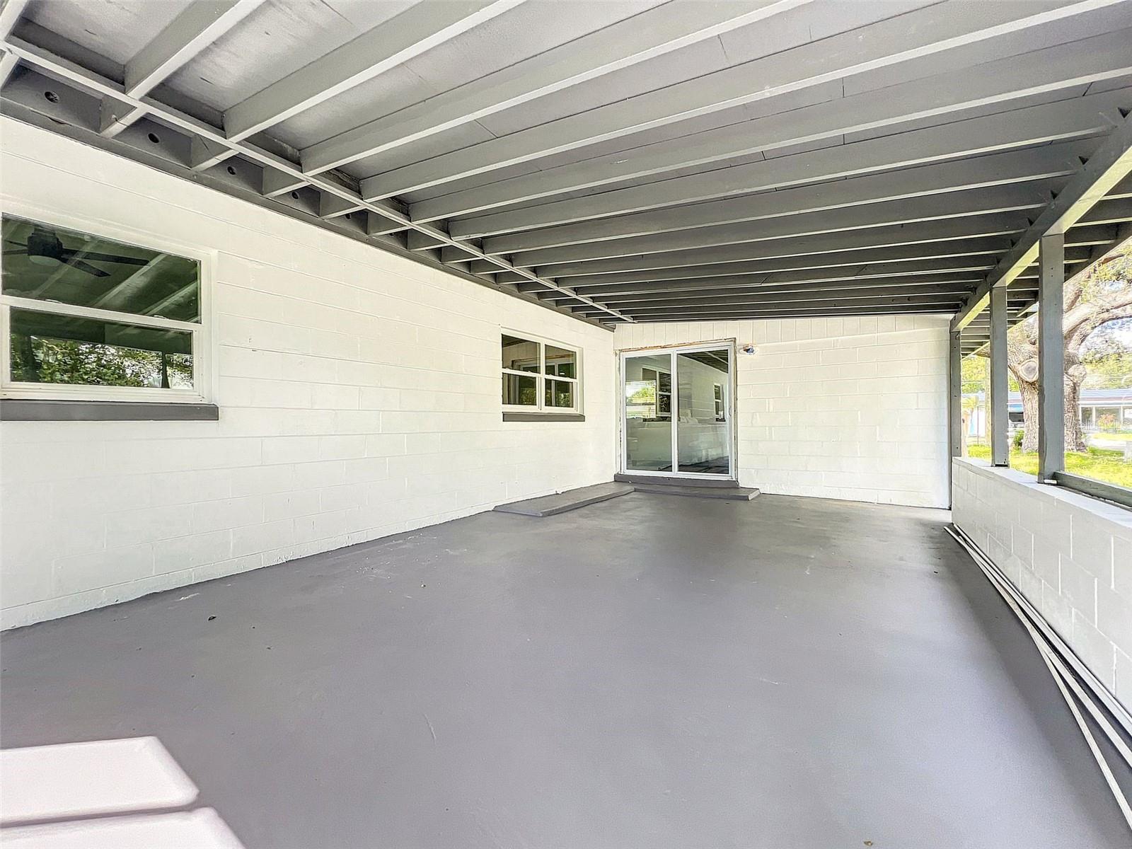 RIVERSIDE ACRES FOURTH ADD - Residential