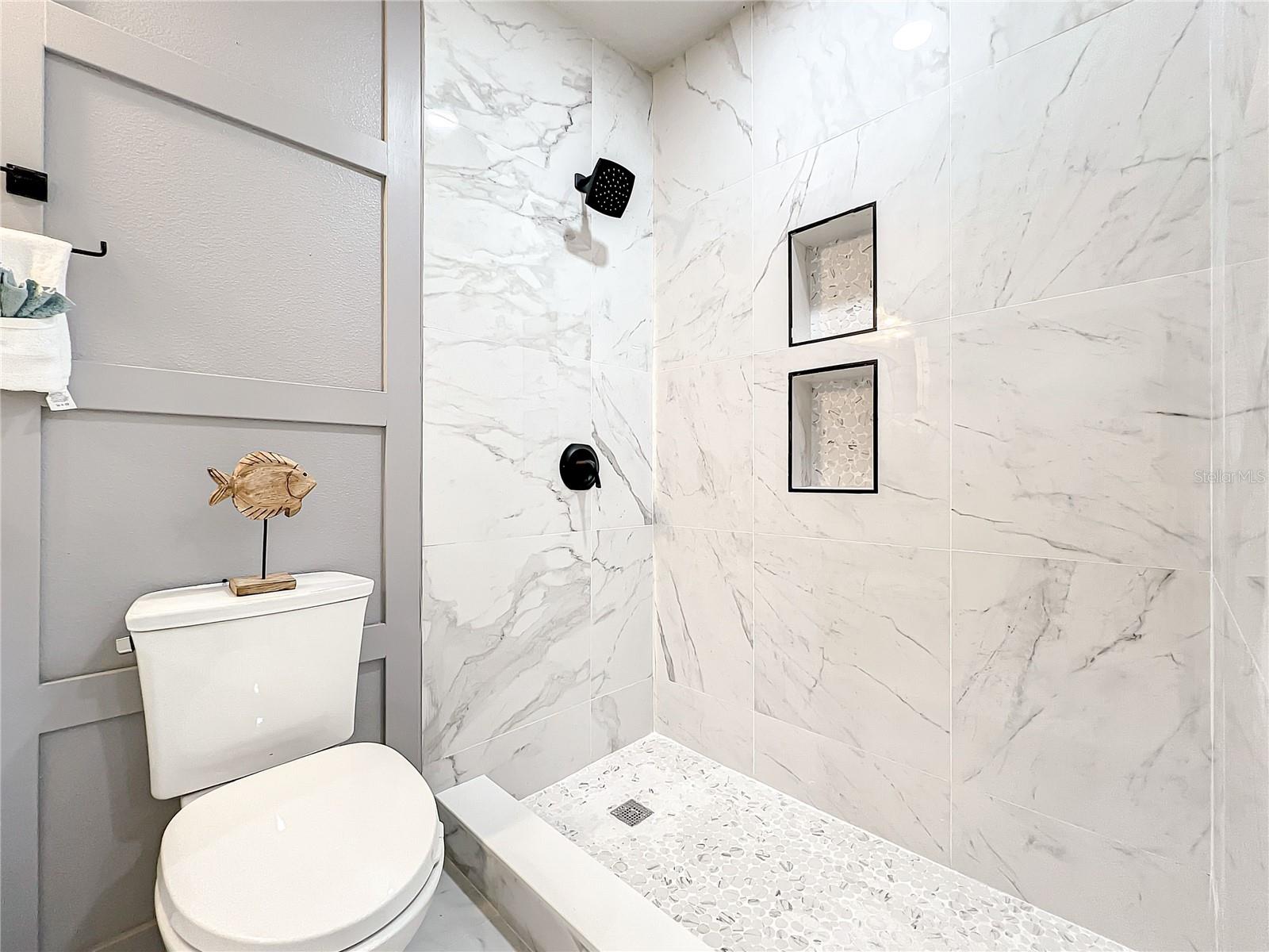 RIVERSIDE ACRES FOURTH ADD - Residential