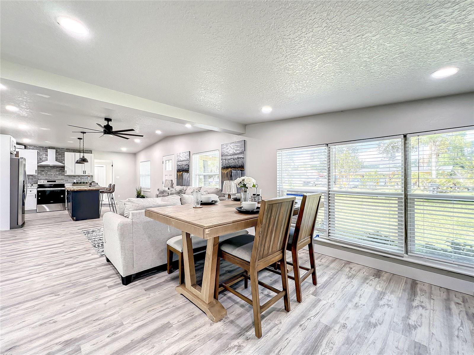 RIVERSIDE ACRES FOURTH ADD - Residential