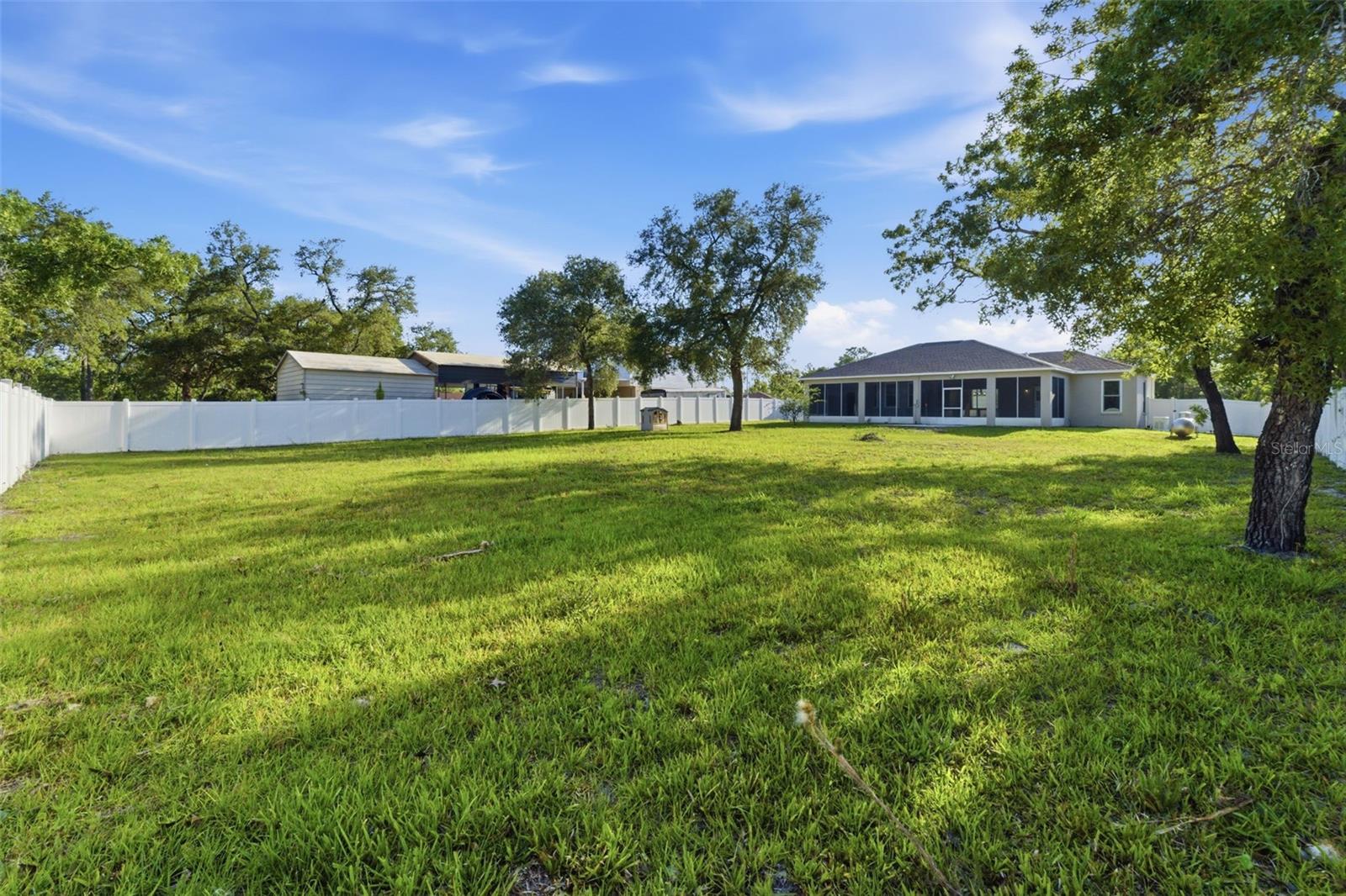 ROYAL HIGHLANDS - Residential