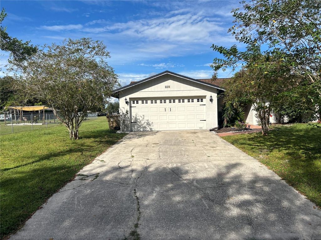 Photo of 634 N Delmonte Court, Kissimmee, FL 34758 (MLS # O6331155)