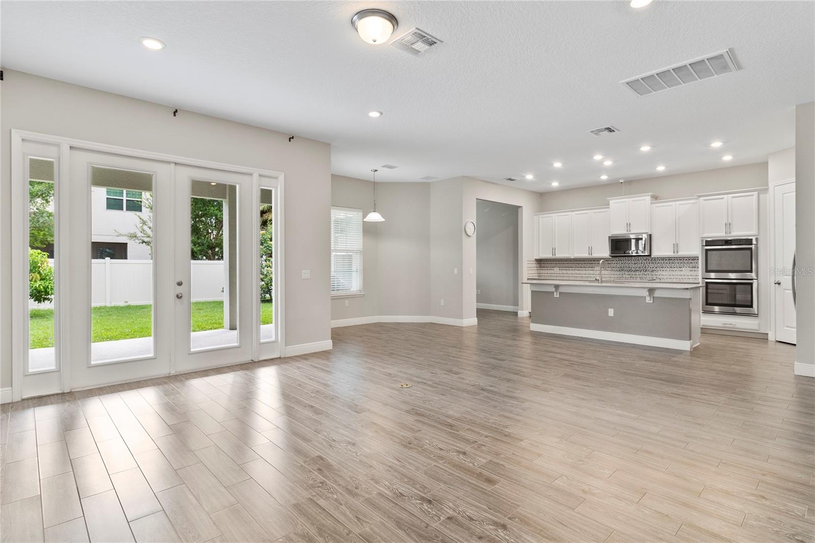 WINDERMERE TRLS PH 3A - Residential Lease