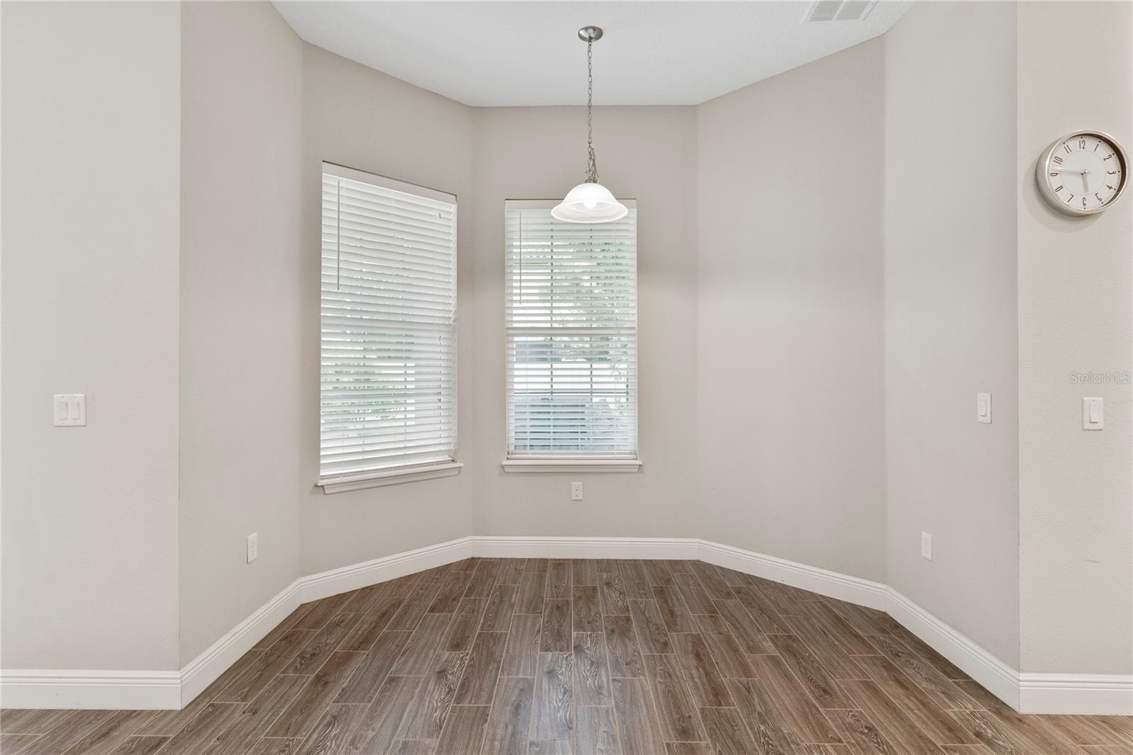 WINDERMERE TRLS PH 3A - Residential Lease