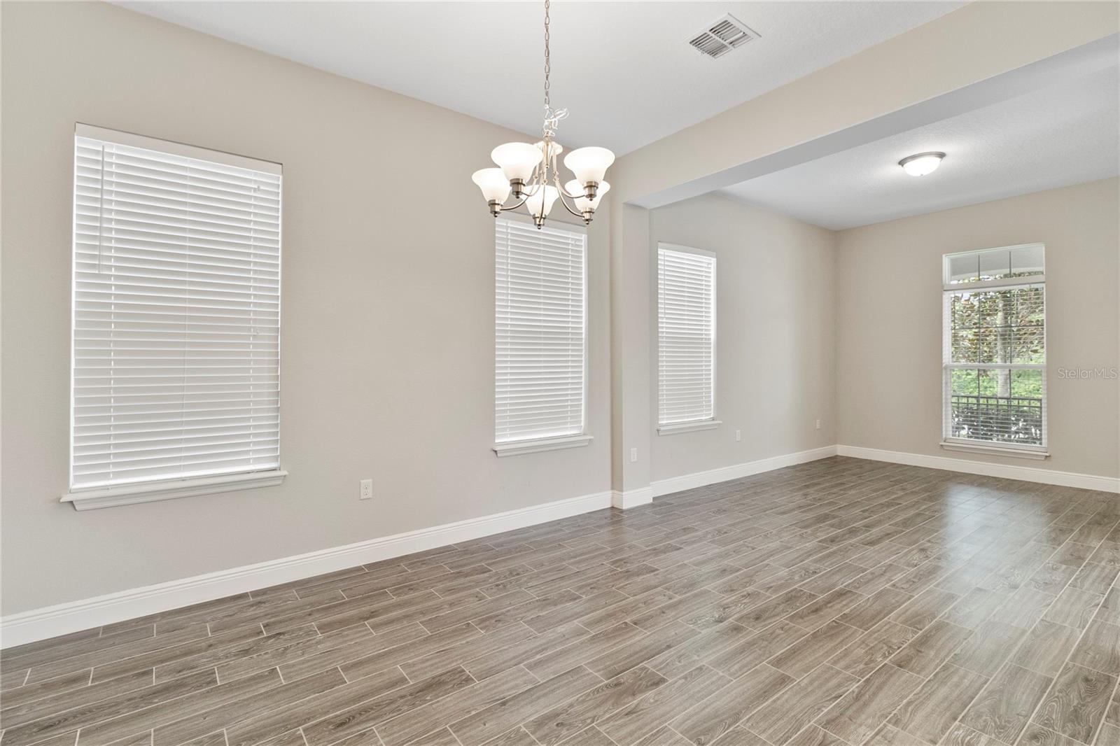 WINDERMERE TRLS PH 3A - Residential Lease