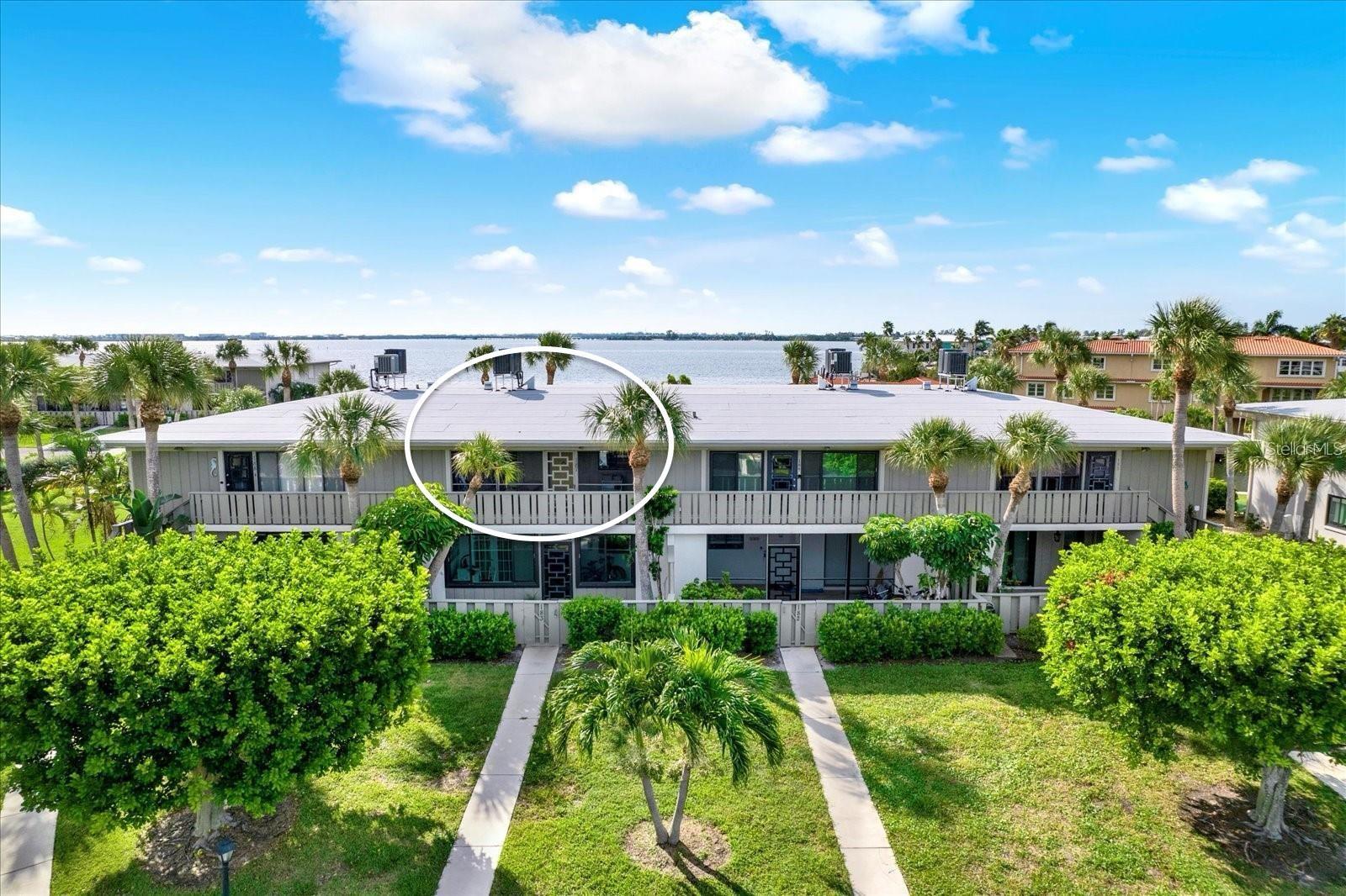 WESTBAY POINT & MOORINGS II - Residential