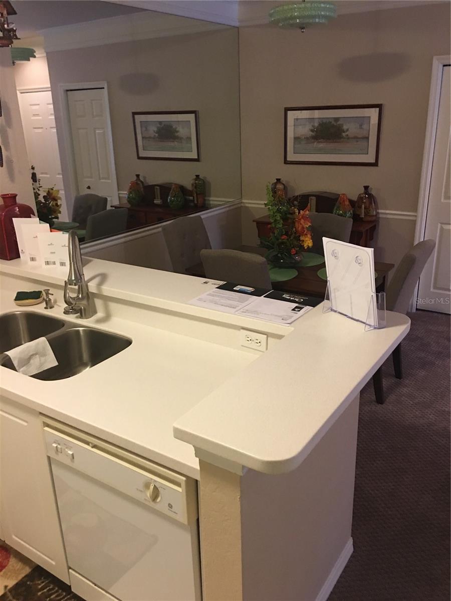 SERENADE ON PALMER RANCH - Residential Lease