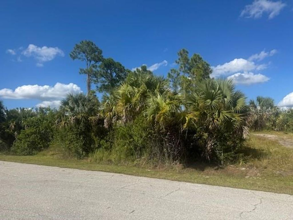 Photo of E Hallmark Blvd, North Port, FL 34288 (MLS # C7516640)