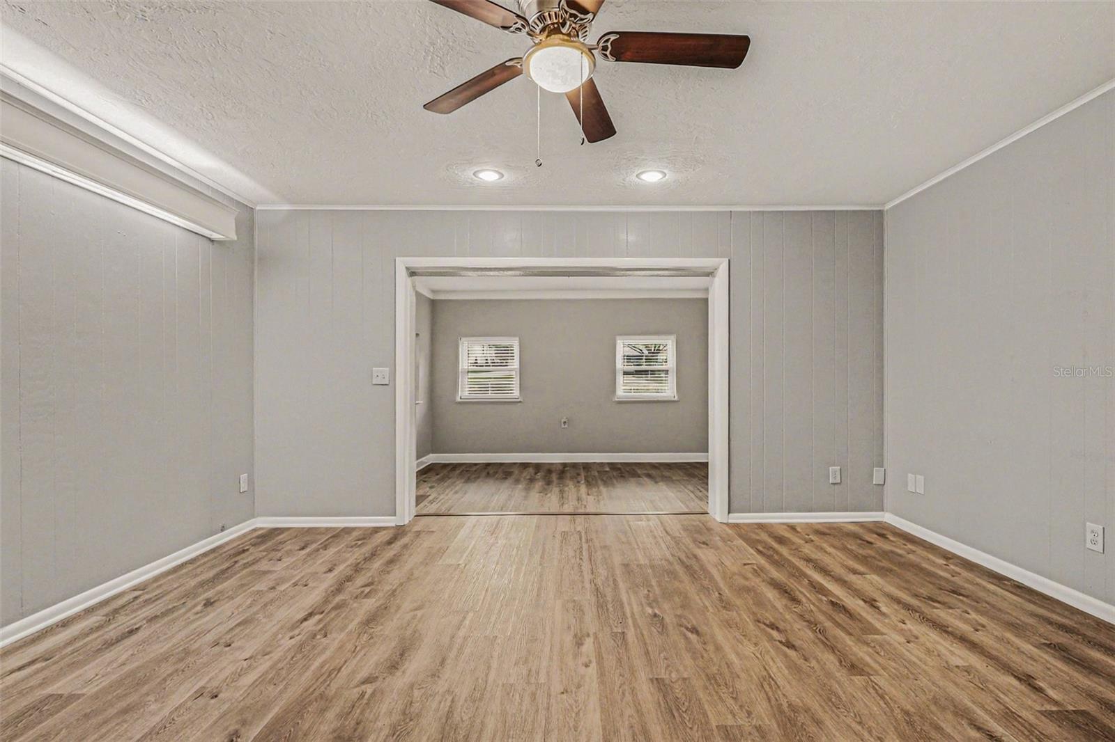 VALLEY VIEW - Residential