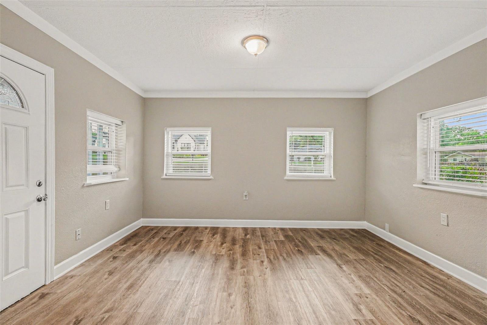 VALLEY VIEW - Residential