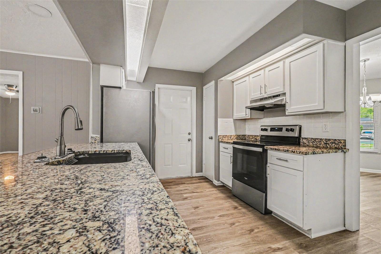 VALLEY VIEW - Residential