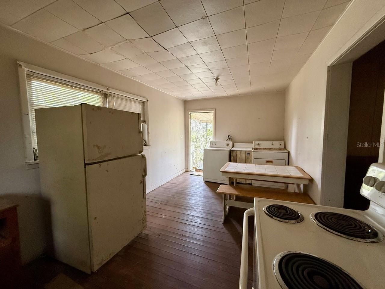 ACREAGE - Residential