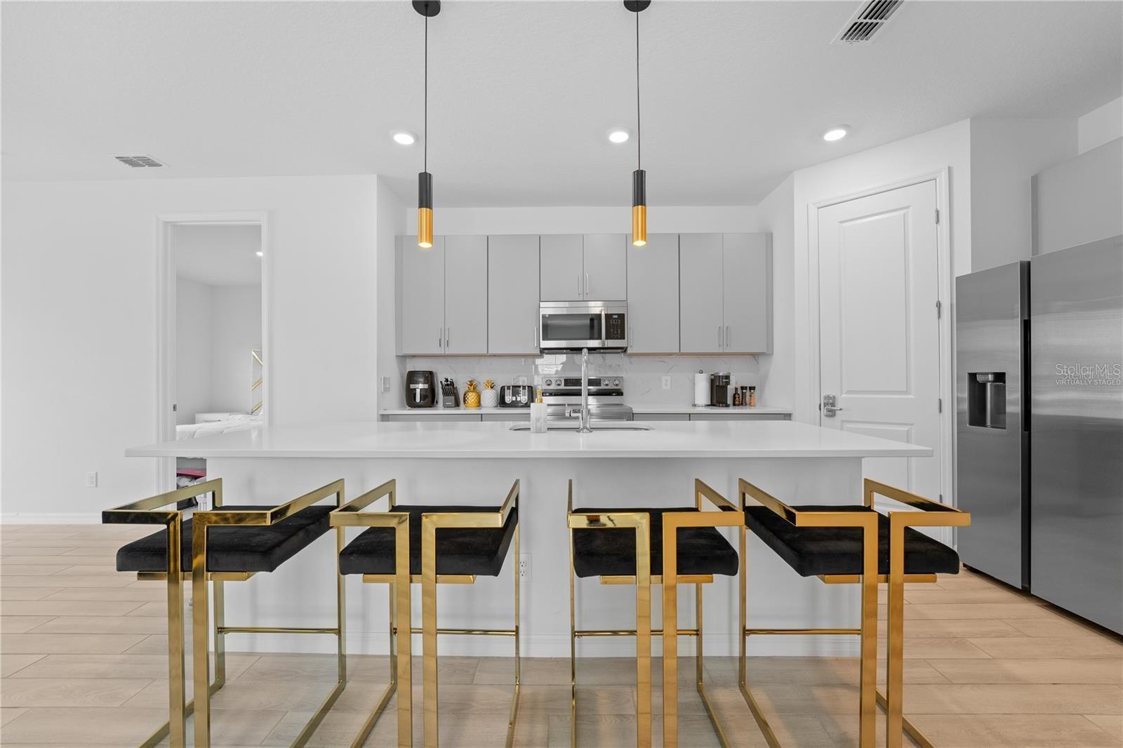 GLEN/WEST HAVEN - Residential