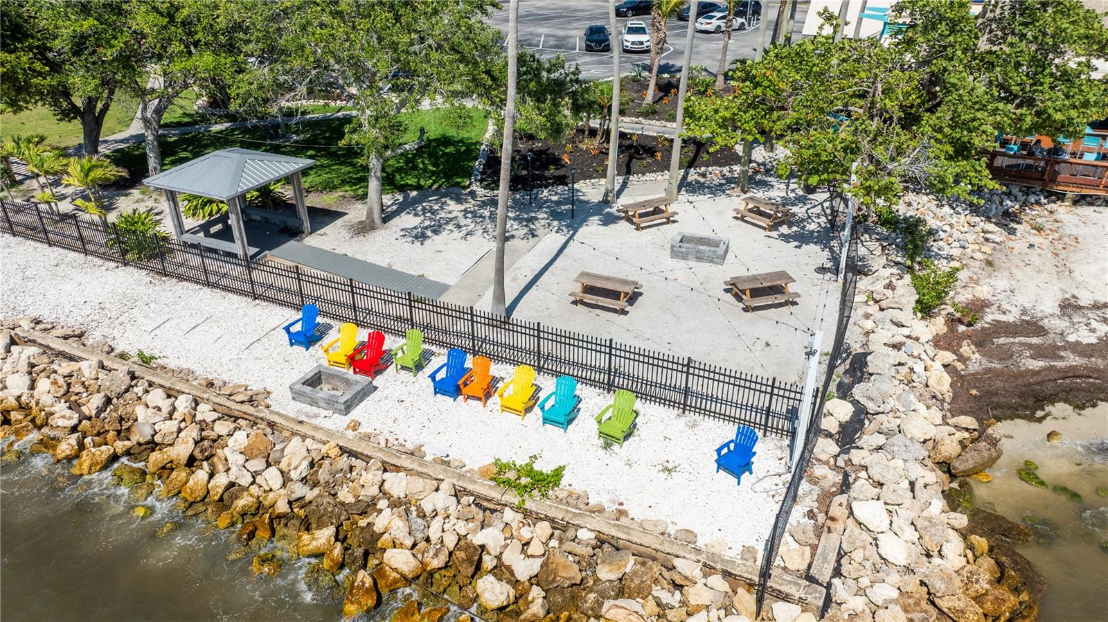 ISLAND RESORT AT MARINERS CLUB - Residential