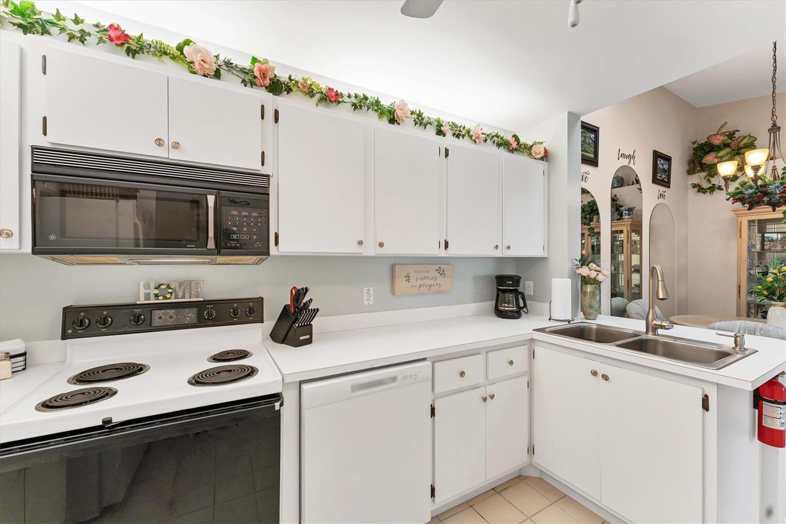 LOVELAND COURTYARDS PH 01 - Residential