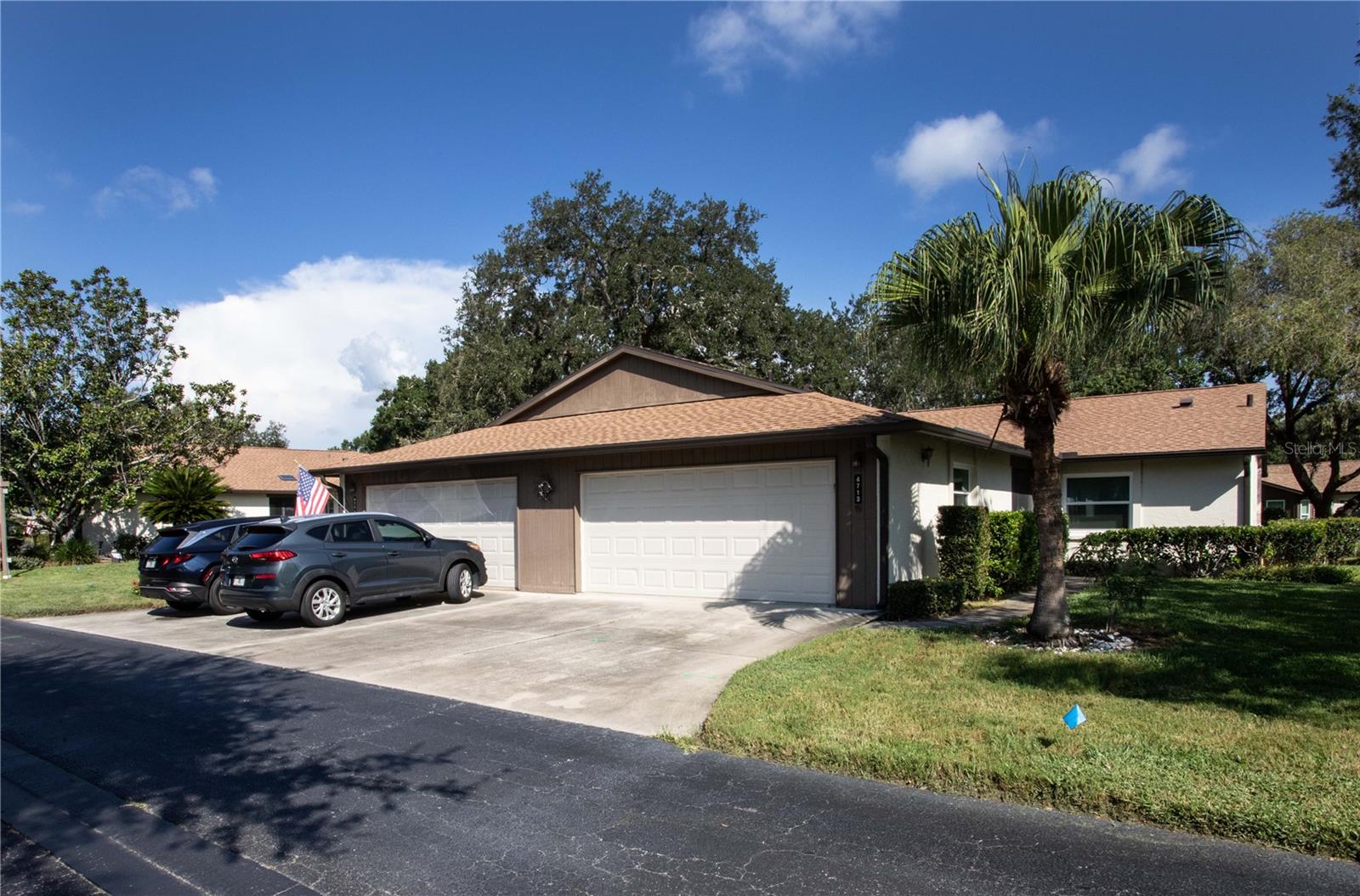 4703 OAK HILL DRIVE 4